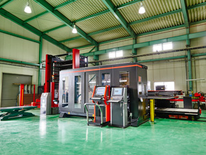 AMADA ACIES TKライン機
